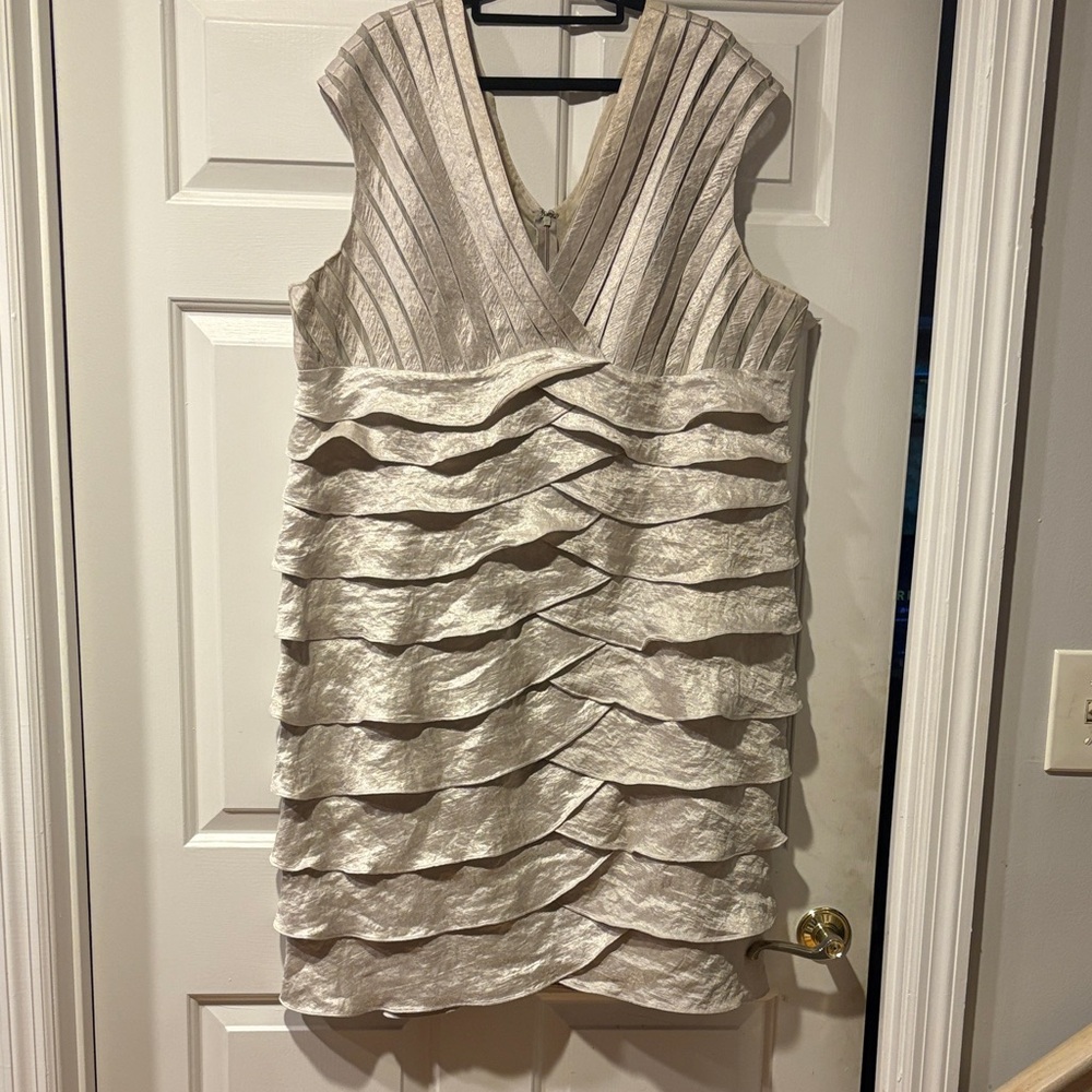 Ashro Plus size Cream Sleeveless Dress